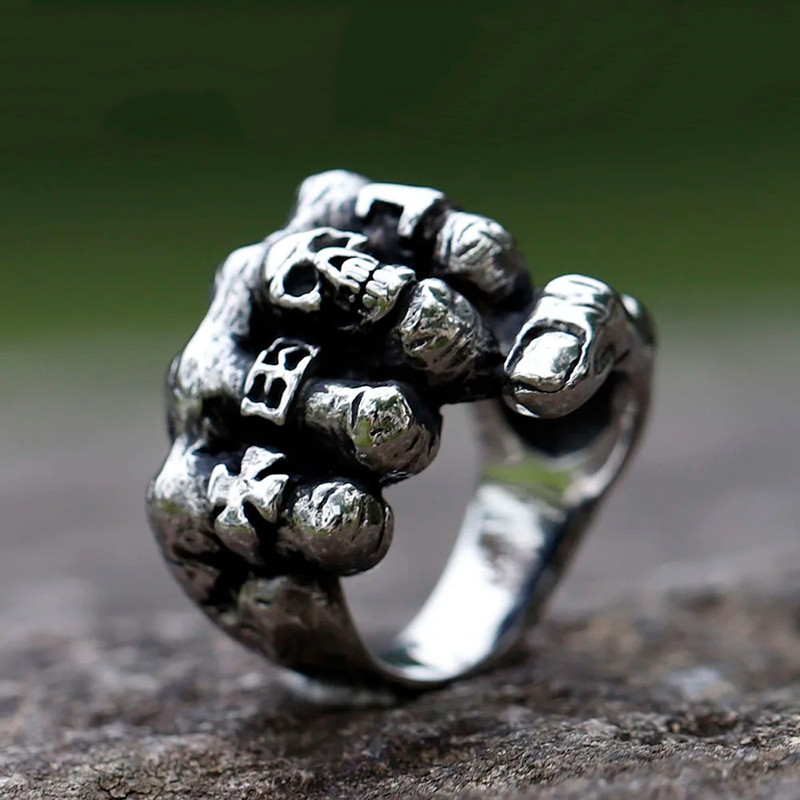 Avant Bague Tête de Mort Poing d'Acier