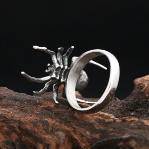 Vue Arrierre Bague Rock Goth Veuve Noire