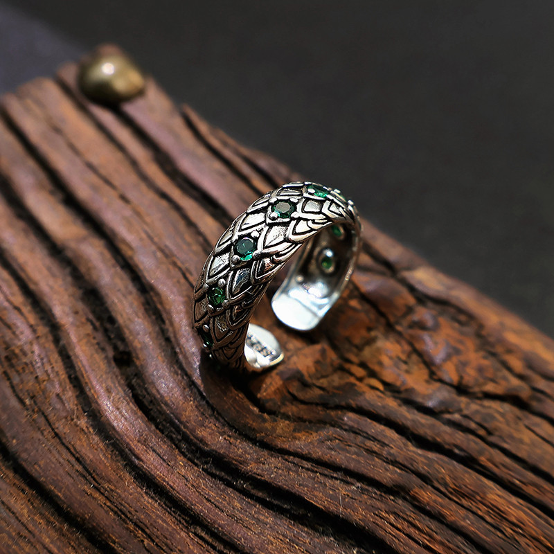 Bague Goth Rock Serpent Émeraude