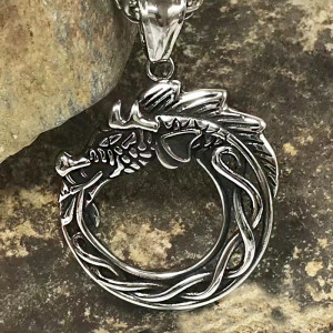Vue detaille Collier Viking Jörmungandr Cercle Éternel - 2 versions au choix !