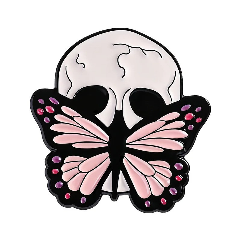 Pins Tête de Mort Souffle d'Éros : Papillon Rose et Crâne Mystique