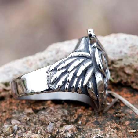 Vue Laterale Bague Gothique Hibou Gardien