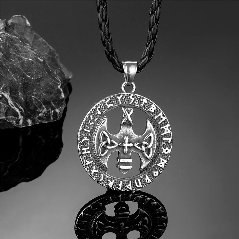 Collier Viking Hache Runique Cercle des Anciens Modele 2