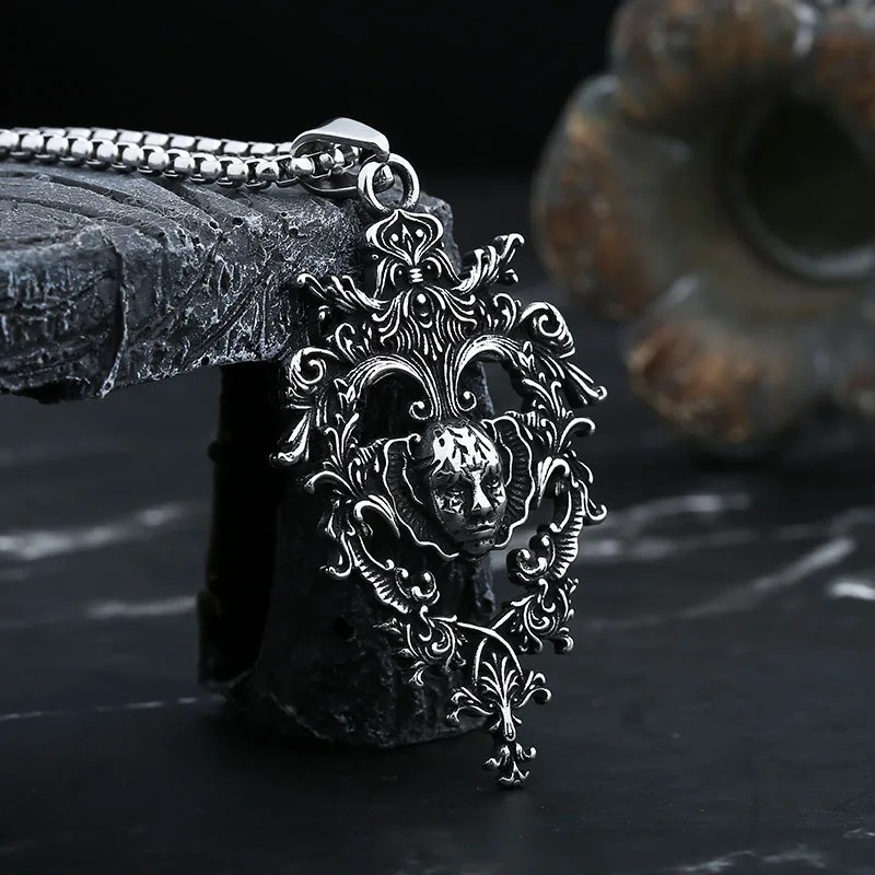 Pendentif Tête de Mort Baroque Gothique
