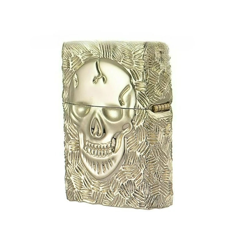 Briquet Tête de Mort Crâne Gravé “Chair Écorchée” Couleur or