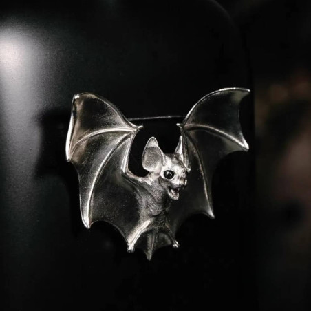 Détails de la Broche Gothique Chauve-Souris