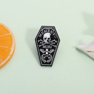 Avant Pins Tête de Mort "Memento Mori"