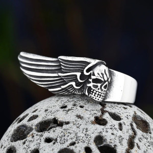 Bague Tête de Mort Ailée