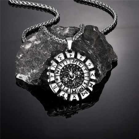 Collier Viking Roue Runique du Destin Nordique Modele 1