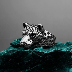 Vue laterale Bague Léopard