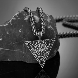 Collier Viking "Nœud d'Odin" Couleur Argent