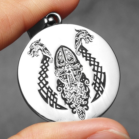 Vue Arrierre Collier Viking - Médaillon Drakkar et Casque de Guerre