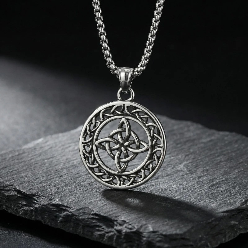 Avant Collier Viking - Boussole aux Quatre Nœuds Celtiques