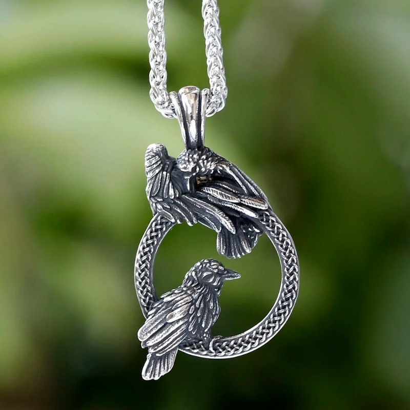 Avant Pendentif Viking Corbeaux d’Odin