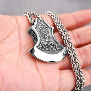 Collier Viking Hache Runique