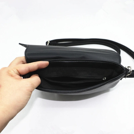 Sac Bandoulière Ailes de Chauve-Souris "L'élégance silencieuse de la nuit"