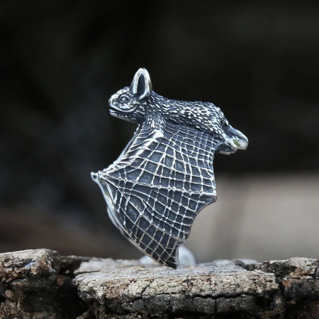 Vue Laterale Bague Tête de Mort Chauve-Souris Nocturne
