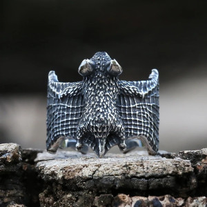 Avant Bague Tête de Mort Chauve-Souris Nocturne