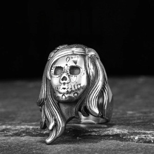 Avant Bague Tête de Mort Fiancée des Ténèbres