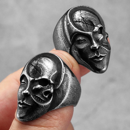 Vue de face Bague Tête de Mort Dualité Macabre