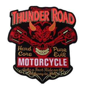 Écusson Tête de Mort Thunder Road Biker : Crâne Démon, Pistons et Highway to Hell - 25x29cm