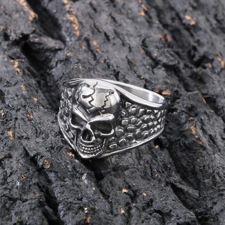 Bague Tête de Mort « Crâne Fracturé »