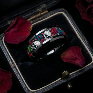 Magnifique Bague Tête de Mort « Amour Éternel »
