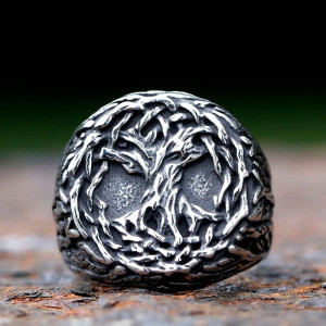 Avant Bague Viking Racine d'Asgard