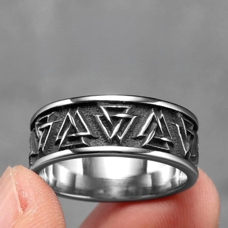 Vue de Face Bague Viking Triangle d'Odin