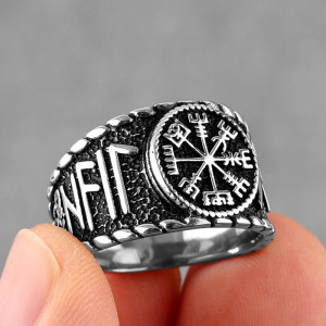 Bague Viking Trident d'Odin  Couleur Argent