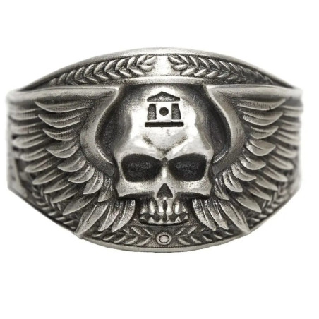 Magnifique Bague Tête de Mort « Crâne Ailé »