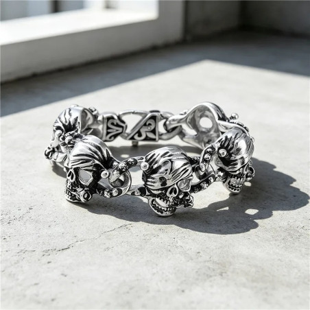 Avant Bracelet Tête de Mort « La Horde des Damnés »