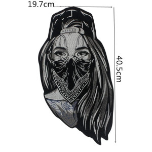 Dimensions Écusson Tête de Mort Femme Biker Masquée - 19.7x40.5cm