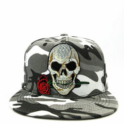 Casquette Tête de Mort Rose entre les dents Hip Hop