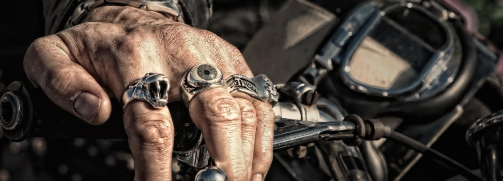 ☠️ Bague Tête de Mort Homme | Collection de Chevalières Crâne et Skull