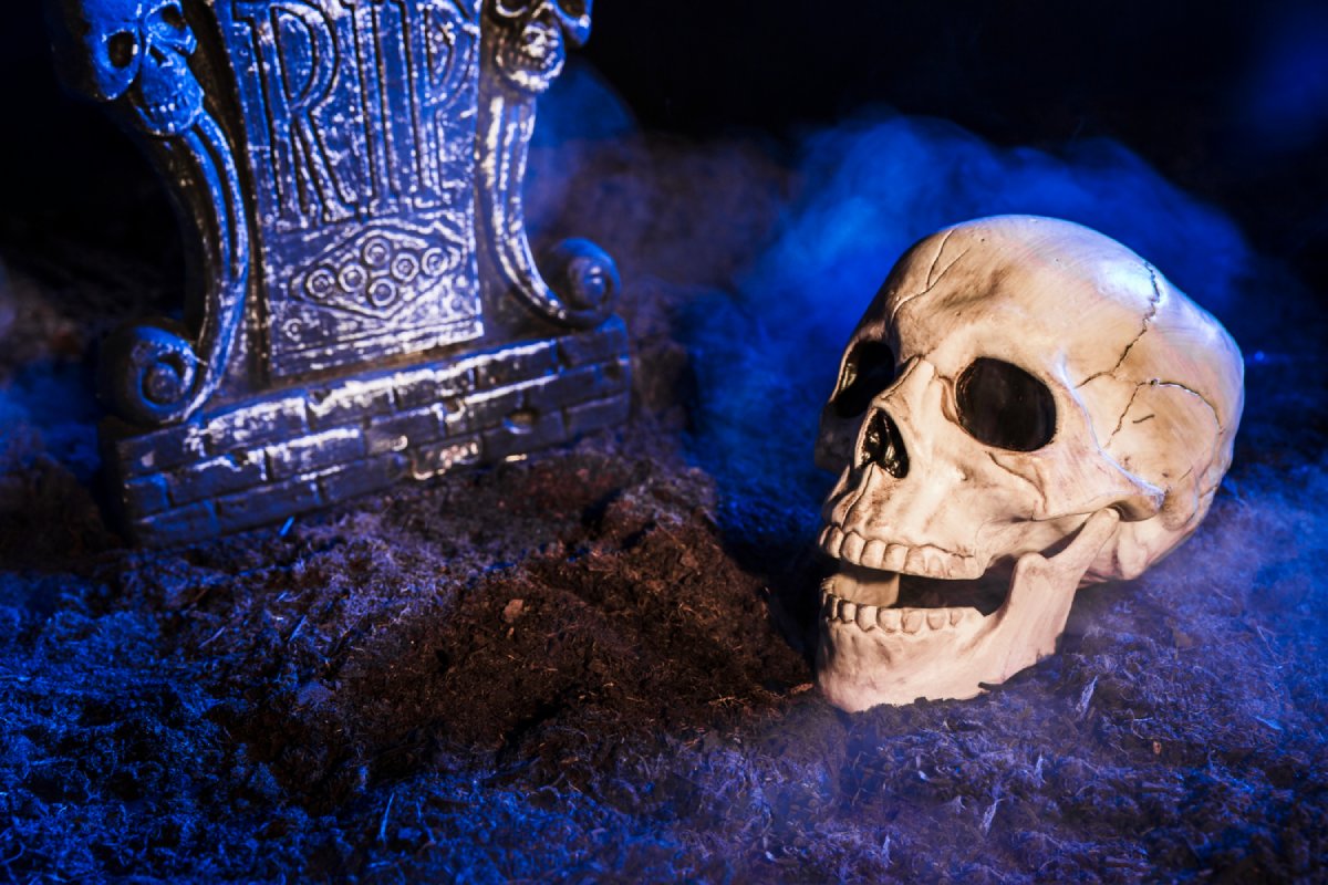 Comment associer une housse de couette tête de mort avec le reste de la décoration