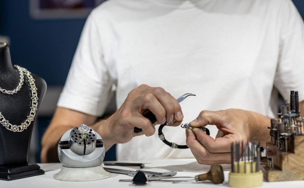 Comment entretenir vos bijoux tête de mort