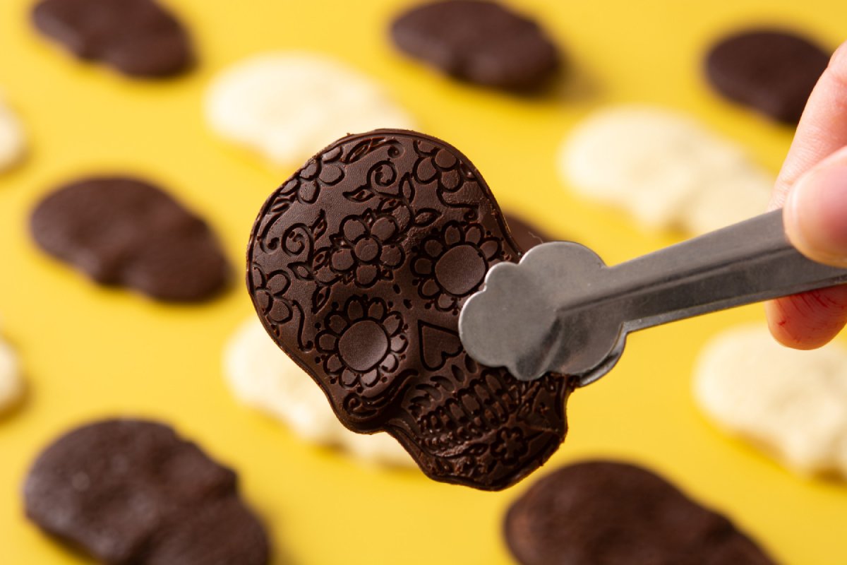 Quelles sont les techniques utiliser pour décorer un gâteau tête de mort en 3D