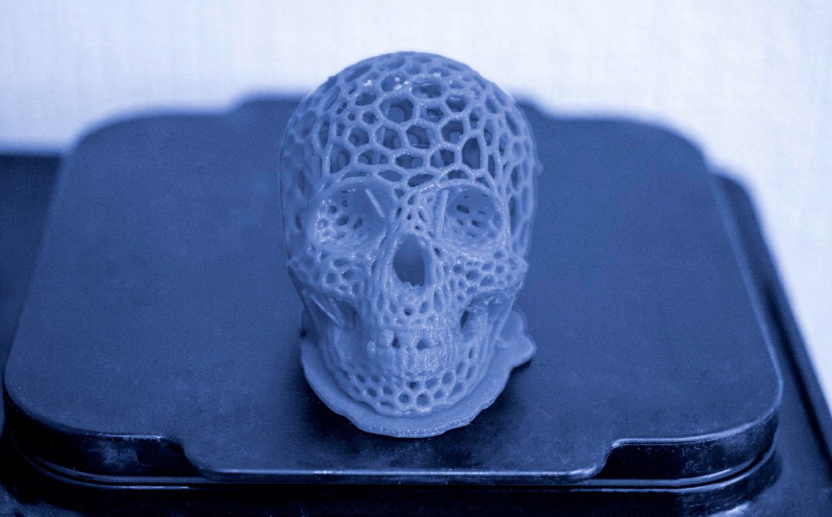 Quels sont les avantages d'opter pour des accessoires high-tech tête de mort